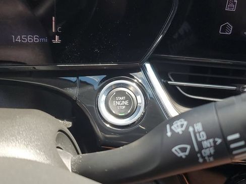 Used 2024 Chevrolet Trax ACTIV w/ Driver Confidence Package FWD image 26