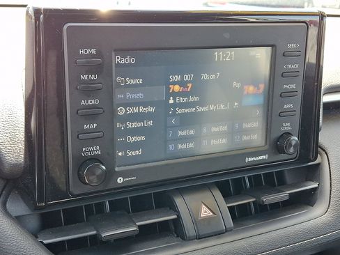 Used 2020 Toyota RAV4 XLE w/ Convenience Package image 17