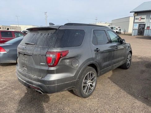 Used 2016 Ford Explorer Sport w/ Equipment Group 401A image 3