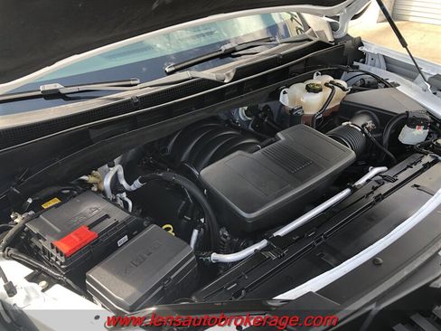 Used 2022 GMC Yukon XL SLE w/ Gmc Pro Safety Plus Package RWD image 27