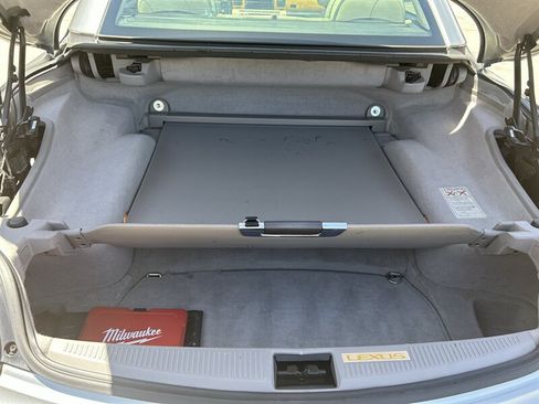 Used 2002 Lexus SC 430 Convertible RWD image 30