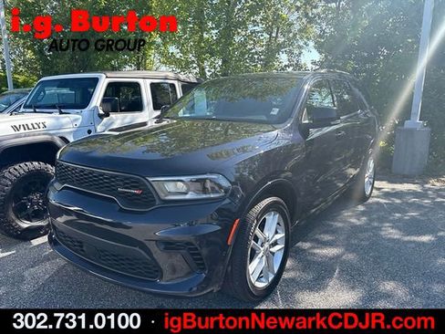 Used 2025 Dodge Durango GT AWD/4WD image 2