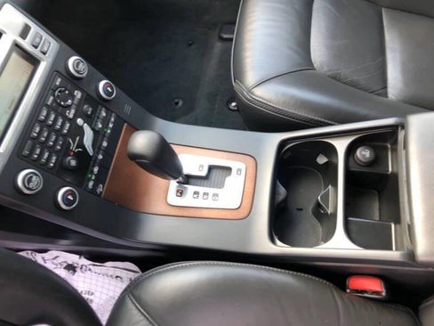 Used 2010 Volvo XC70 3.2 image 14