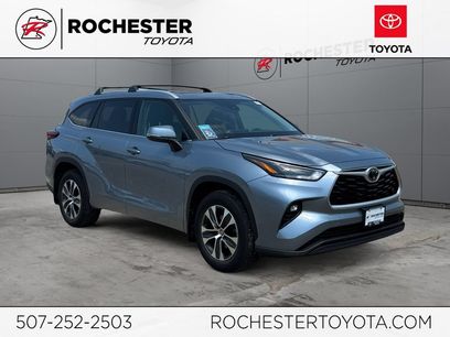 Used 2022 Toyota Highlander XLE