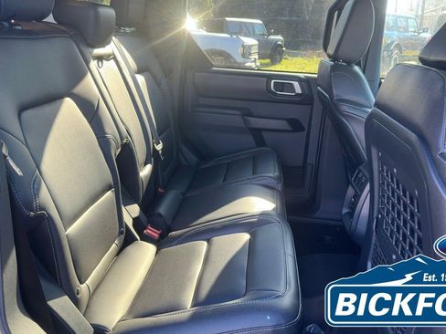 New 2025 Ford Bronco Badlands image 19
