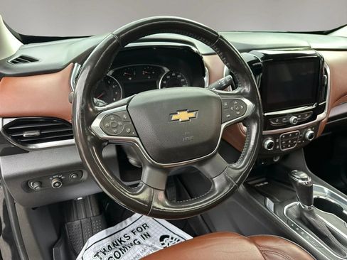 Used 2018 Chevrolet Traverse High Country w/ LPO, Floor Liner Package AWD/4WD image 12