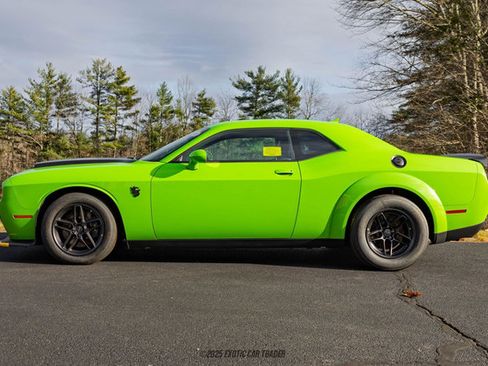 Used 2023 Dodge Challenger SRT Hellcat Redeye image 3
