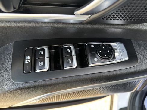 Used 2021 Kia Telluride EX w/ EX Premium Package image 18