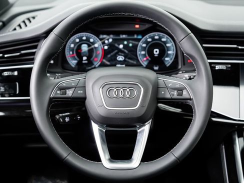 New 2026 Audi Q7 3.0T Premium Plus AWD/4WD image 11