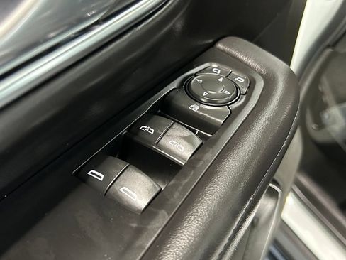 Used 2023 Chevrolet Tahoe LS RWD image 33