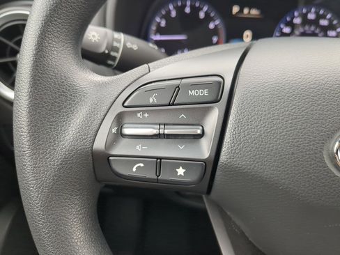 Used 2022 Hyundai Kona SEL w/ Cargo Package image 19