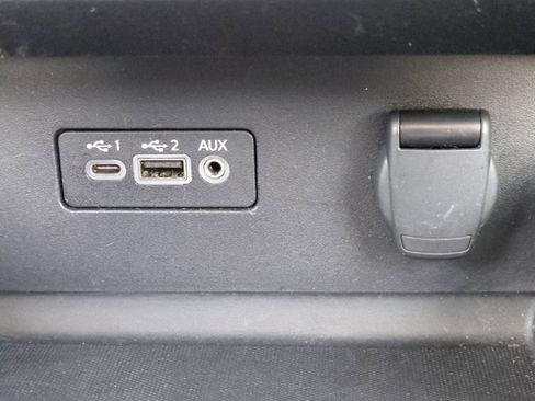 Used 2024 Nissan Altima 2.5 SV image 20