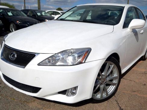 Used 2008 Lexus IS 250 image 2