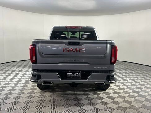Used 2024 GMC Sierra 1500 Denali w/ Denali Reserve Package image 8