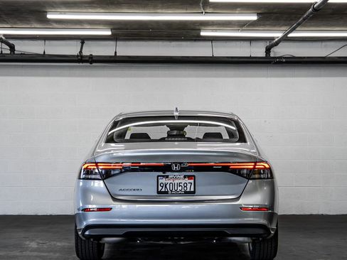 Used 2024 Honda Accord LX image 4