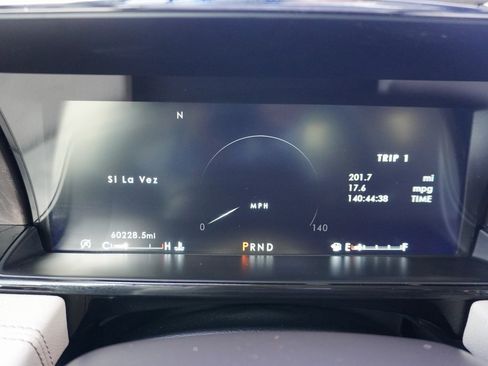 Used 2020 Lincoln Navigator Reserve w/ Luxury Package image 12