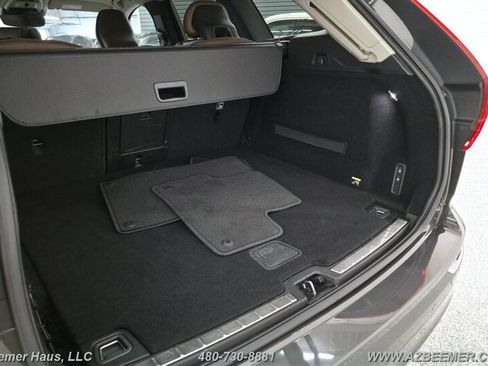 Used 2019 Volvo XC60 T5 Inscription FWD image 11