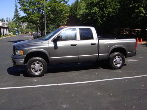 Used 2005 Dodge Ram 3500 Truck SLT w/ Trailer Tow Group AWD/4WD image 1