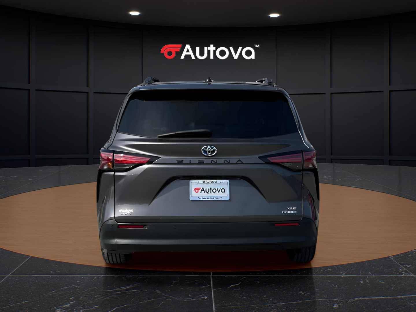 Used 2021 Toyota Sienna XLE AWD/4WD image 4