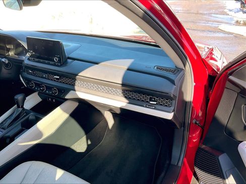 Certified 2023 Honda Accord EX image 13