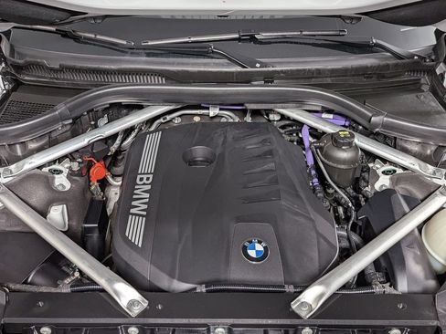 Certified 2023 BMW X7 xDrive40i w/ Premium Package AWD/4WD image 56