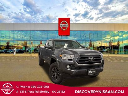 Used 2022 Toyota Tacoma SR5 w/ SR5 Appearance Package (SM)