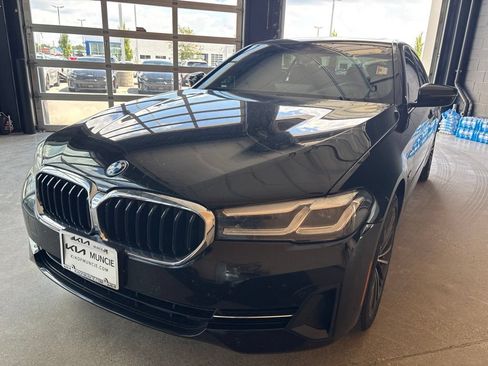Used 2023 BMW 530e xDrive AWD/4WD image 5