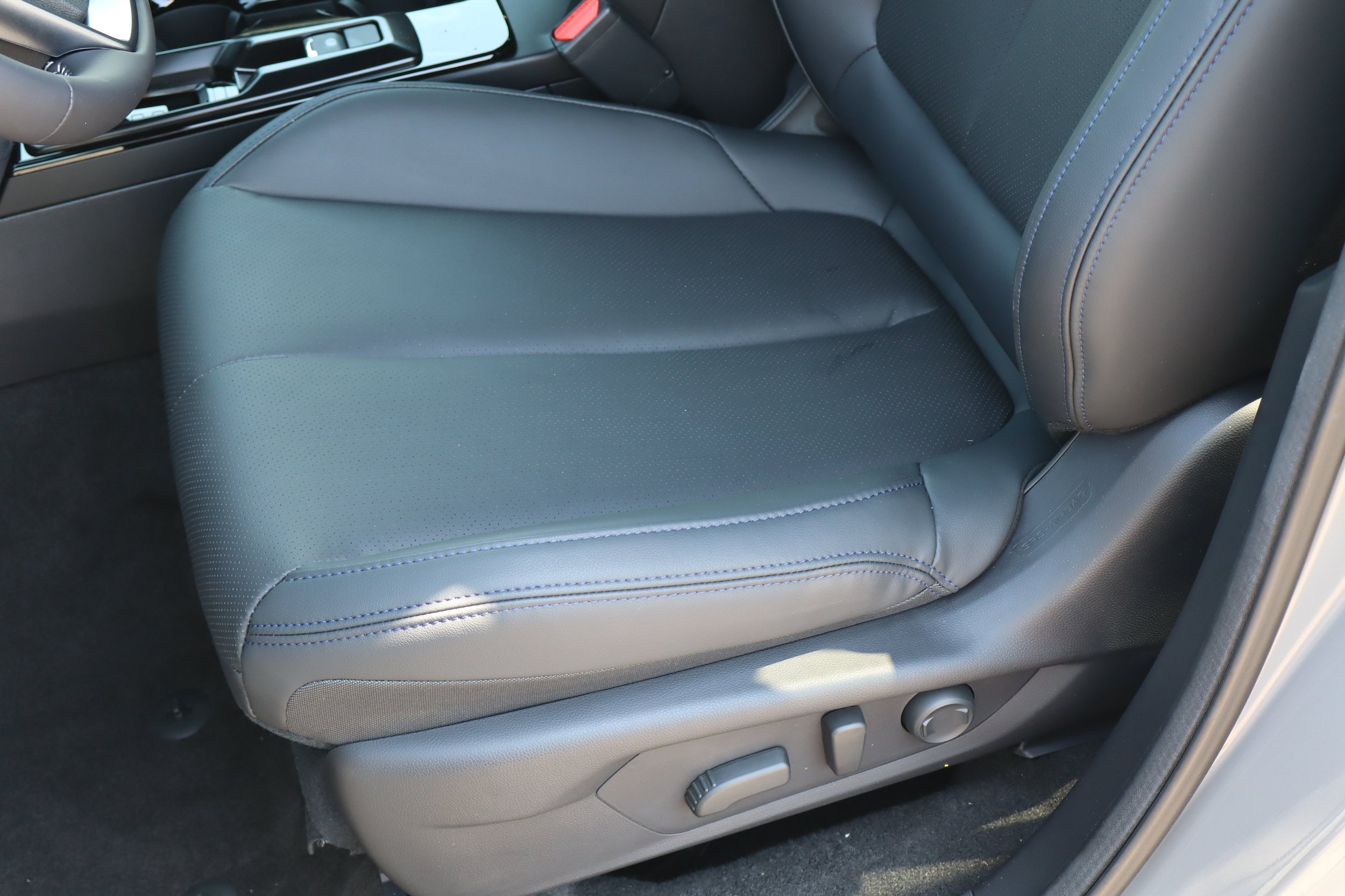New 2026 Subaru Forester Limited AWD/4WD image 10
