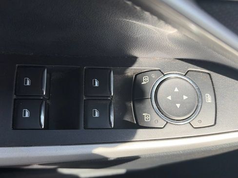 Used 2021 Ford Explorer XLT w/ Equipment Group 202A AWD/4WD image 25