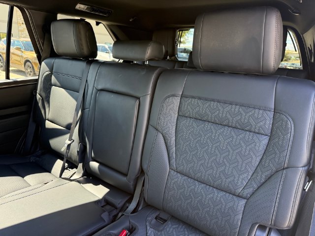 Used 2025 Toyota Sequoia Limited w/ Tow Technology Package AWD/4WD image 25