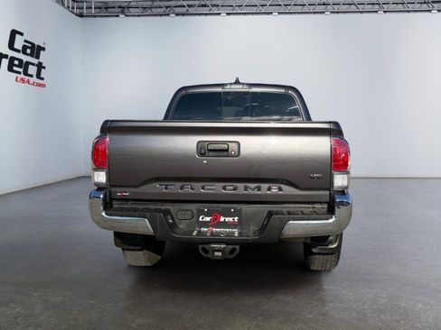 Used 2023 Toyota Tacoma TRD Off-Road image 16