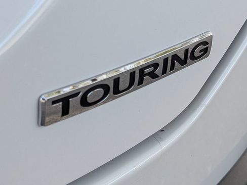 Used 2025 Honda Pilot Touring image 21