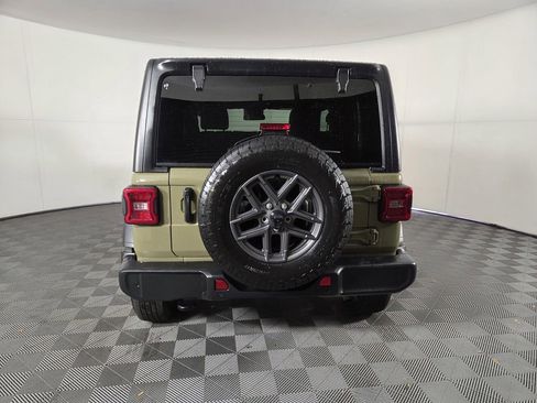 Certified 2025 Jeep Wrangler Sport AWD/4WD image 6