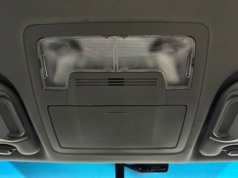 Used 2016 Toyota Camry LE image 20