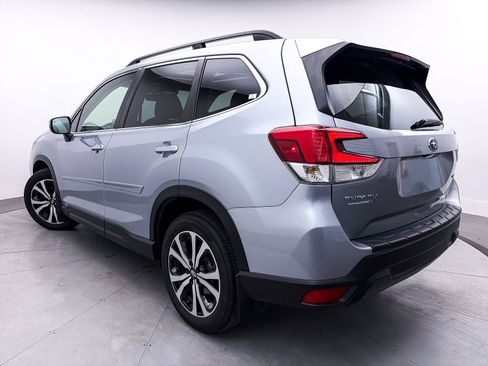 Used 2019 Subaru Forester Limited AWD/4WD image 2