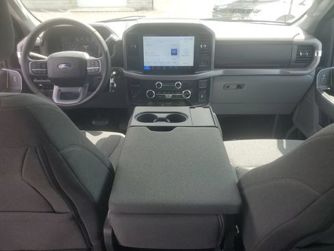 Used 2025 Ford F150 XLT w/ Equipment Group 301A Standard AWD/4WD image 18