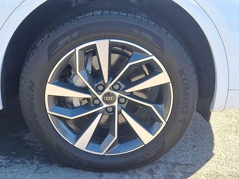 Certified 2023 Audi Q5 2.0T Premium w/ Convenience Package image 27