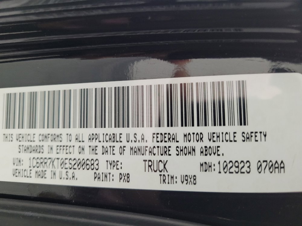 Used 2014 RAM 1500 Express AWD/4WD image 33