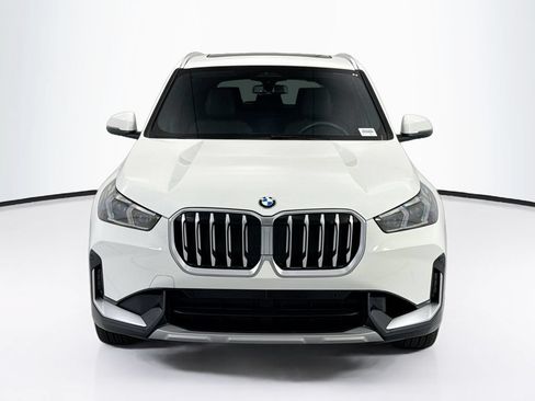Used 2025 BMW X1 xDrive28i w/ Convenience Package AWD/4WD image 2