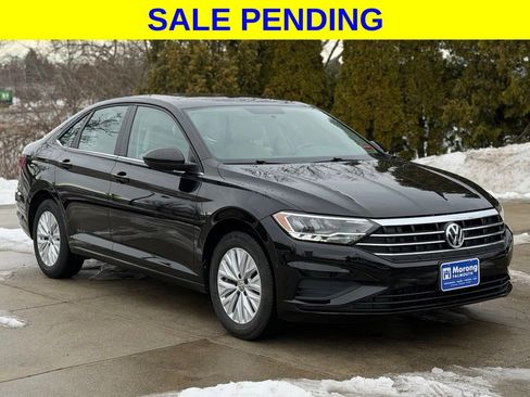 Used 2019 Volkswagen Jetta S image 1