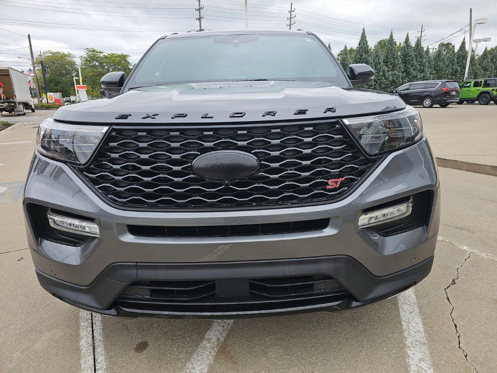 Used 2023 Ford Explorer ST w/ Equipment Group 401A AWD/4WD image 9