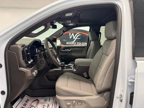 New 2026 GMC Sierra 1500 SLT w/ SLT Premium Plus Package AWD/4WD image 9