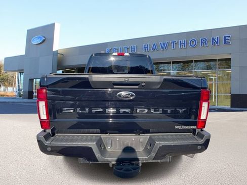 Used 2022 Ford F250 Lariat w/ Black Appearance Package AWD/4WD image 6