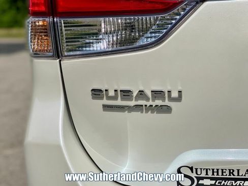 Used 2023 Subaru Forester Premium AWD/4WD image 11