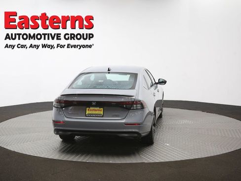 Used 2025 Honda Accord Sport image 38