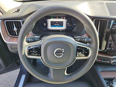 Certified 2023 Volvo XC60 T8 Plus w/ Climate Package image 18