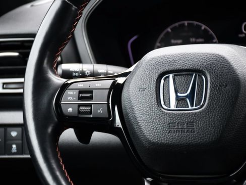 Used 2023 Honda Pilot TrailSport image 31