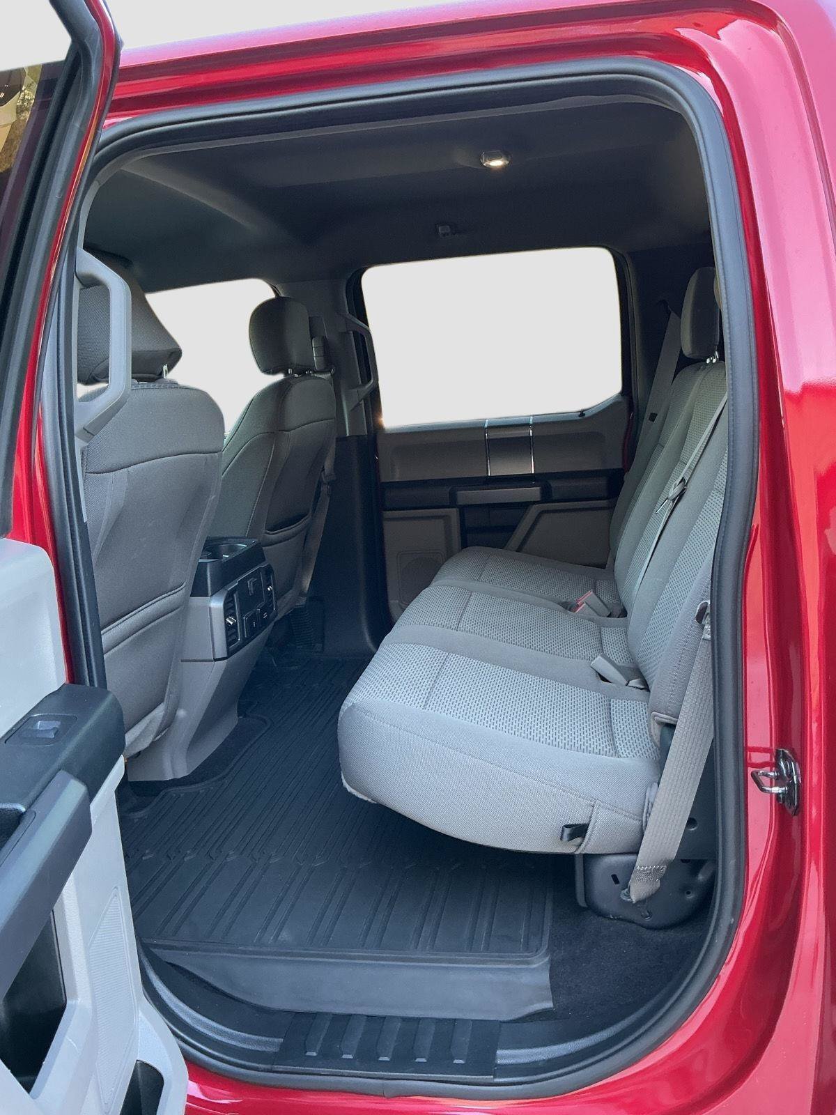 Used 2020 Ford F150 XLT w/ Equipment Group 302A Luxury AWD/4WD image 19
