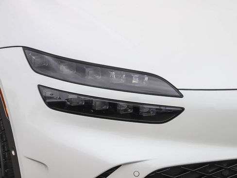 Used 2023 Genesis GV60 Performance AWD/4WD image 4