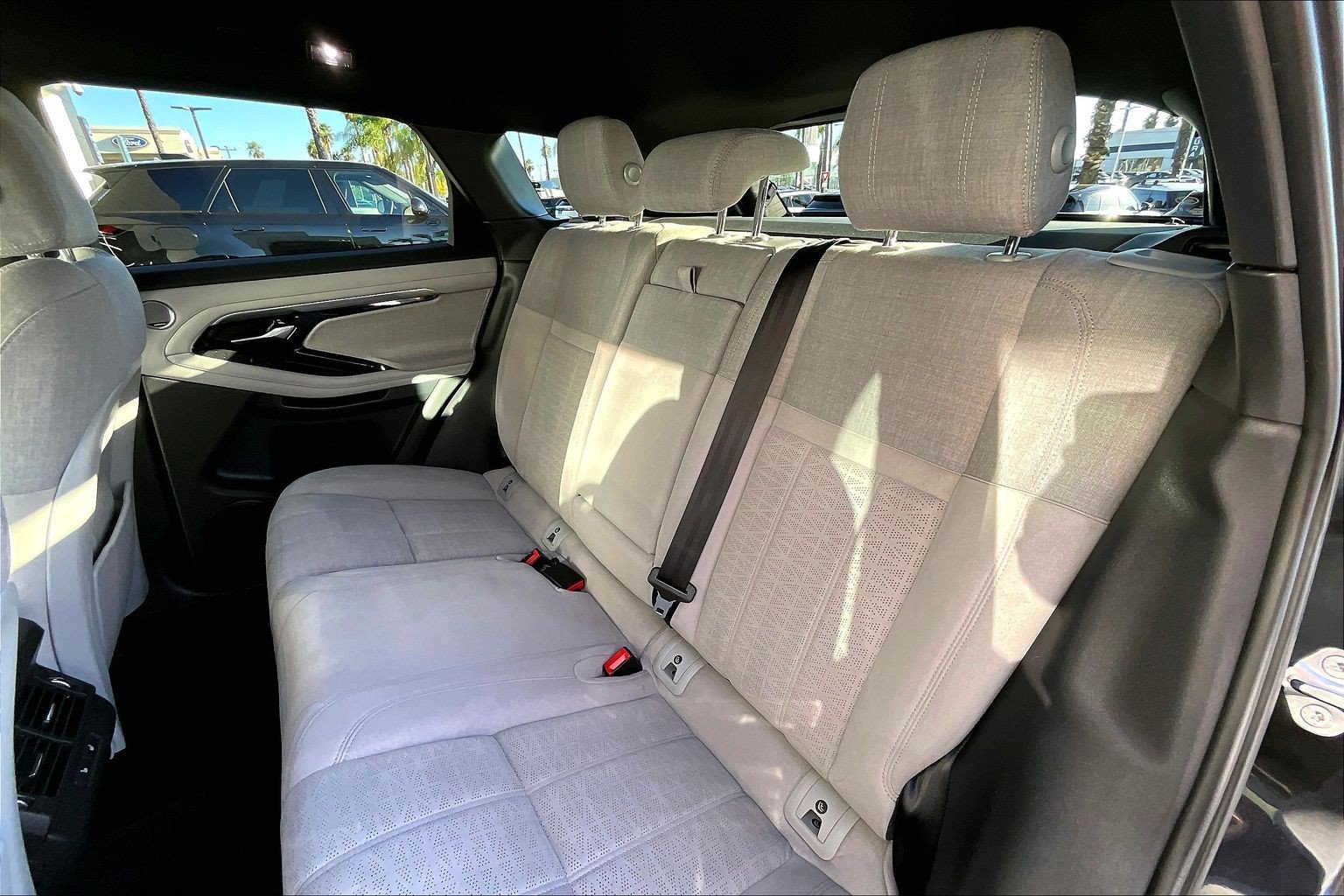 Used 2020 Land Rover Range Rover Evoque R-Dynamic HSE AWD/4WD image 23